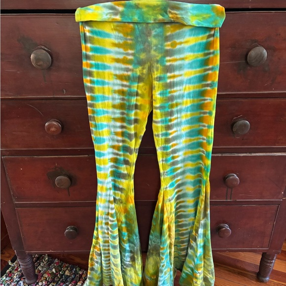 Vibrant Tie-Dye Flare Pants - Picture 1 of 5